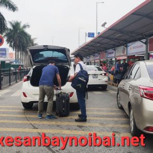 Trang đặt xe đón sân bay Nội Bài giá trọn gói